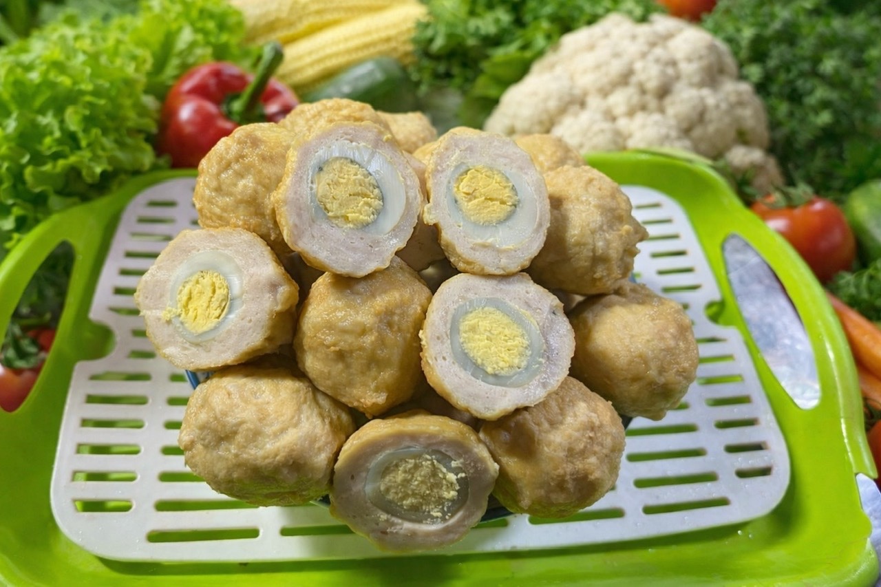 CHẢ BỌC TRỨNG CÚT (1KG)